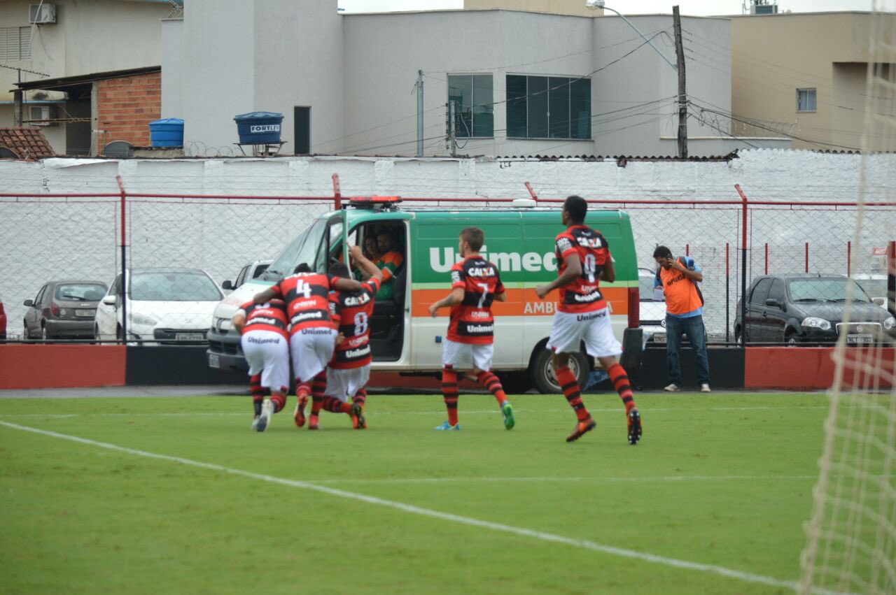 GOIANO: Atlético vence primeira; Goiás bate Aparecidense e dispara na liderança