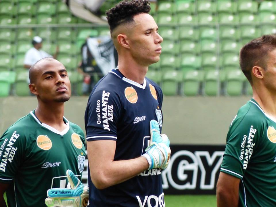 Mineiro: Omar destaca bom momento da Caldense após vitória sobre o Atlético-MG