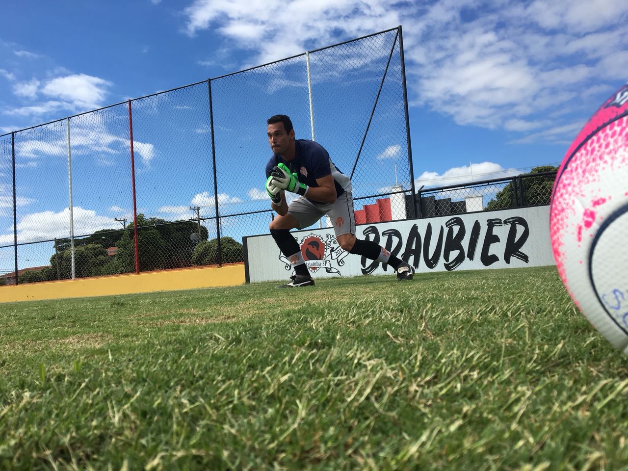 Paulista A3: Com sequência positiva, goleiro prega cautela no Atibaia