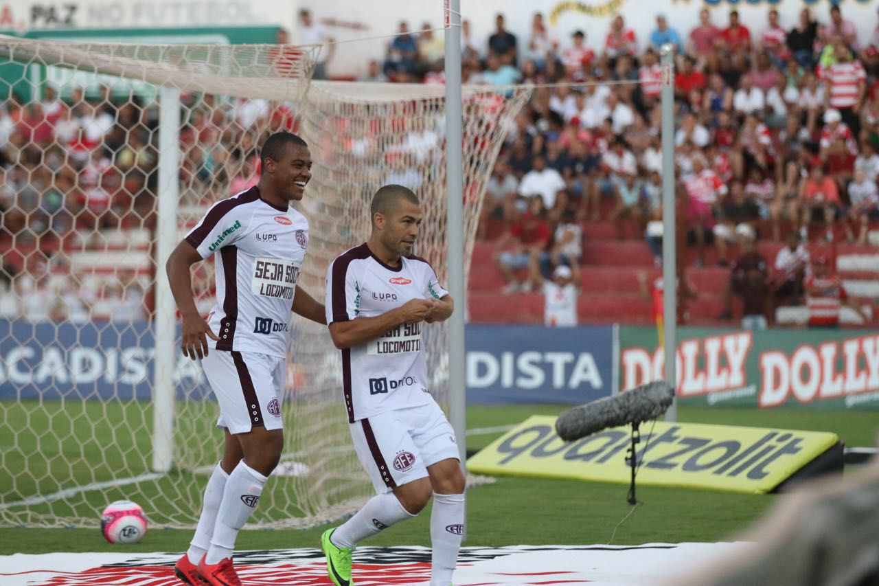 Paulistão: Em Araraquara, Ferroviária defende tabu contra o Santo André