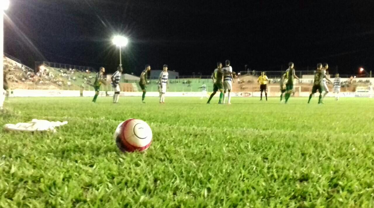 Barretos 1 x 0 Matonense – Após primeiro tempo apagado, Touro vence e entra no G8