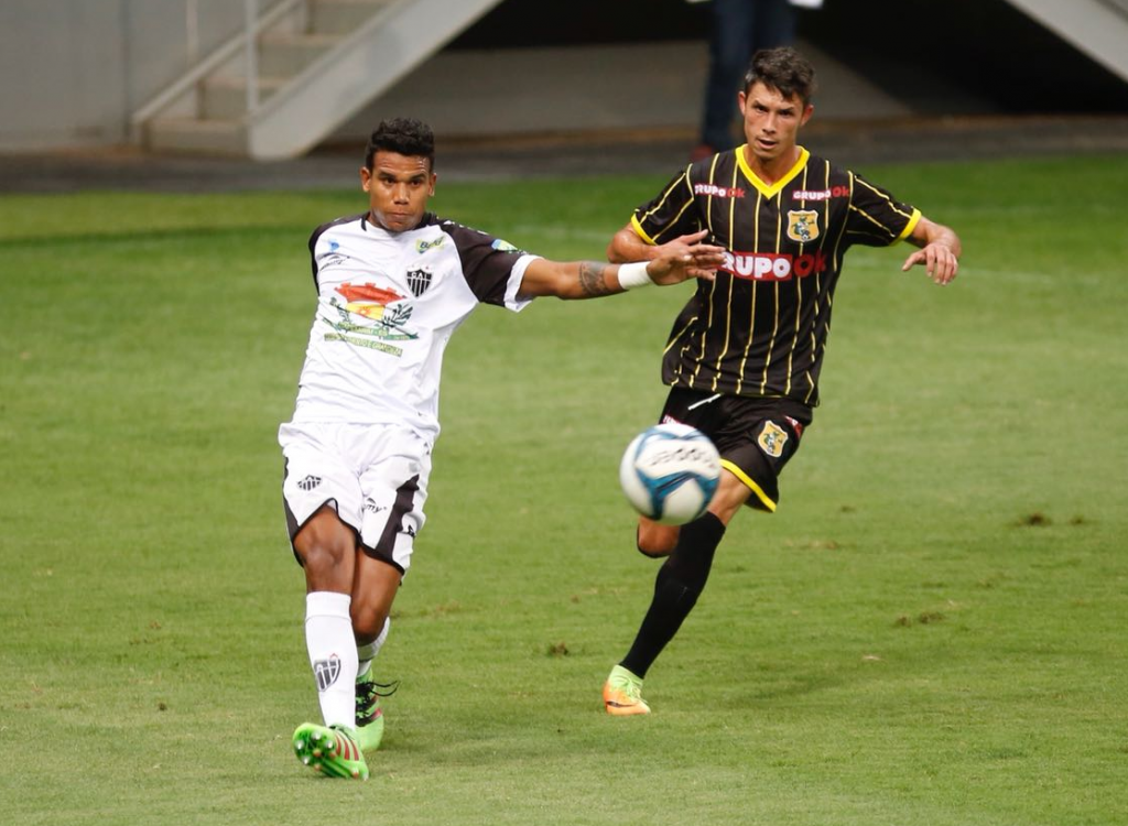 Atlético-ES vence Brasiliense e avança na Copa Verde