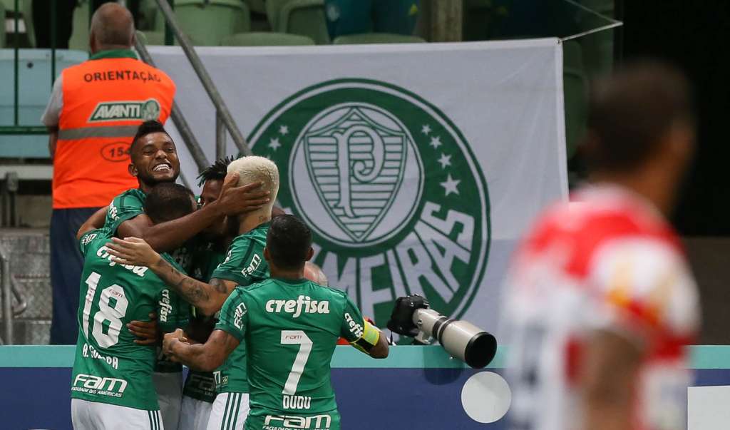 Palmeiras deixou o 100% de aproveitamento escapar pelos dedos
