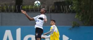 Com problemas na lateral, Santos pode usar Copete contra técnico que o improvisou