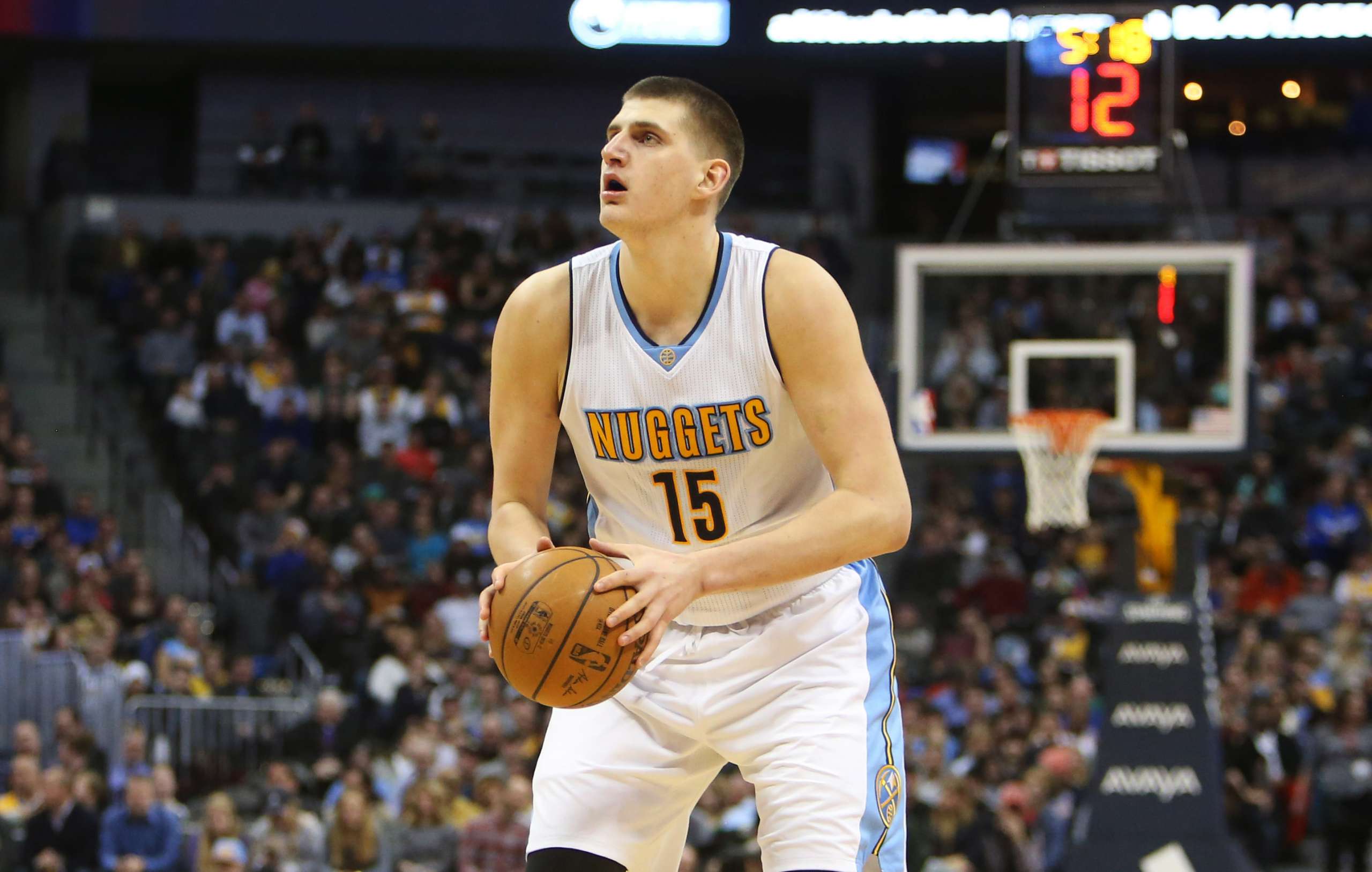 Basquete: Com ‘triple-double’ de Jokic no 1º tempo, Nuggets vence Bucks na NBA