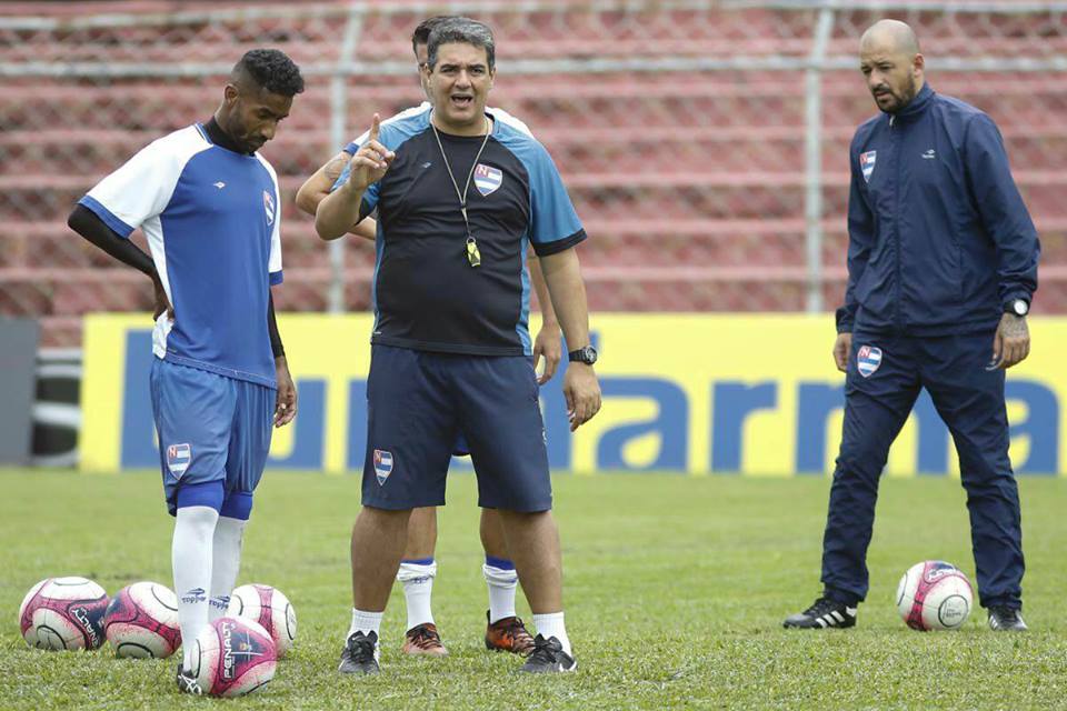 Tuca Guimarães reestreia pelo Nacional (Foto: Ale Vianna / Nacional)