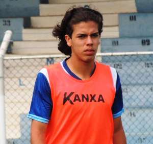 Paulistão: Meia do São Caetano comemora boa estreia na elite