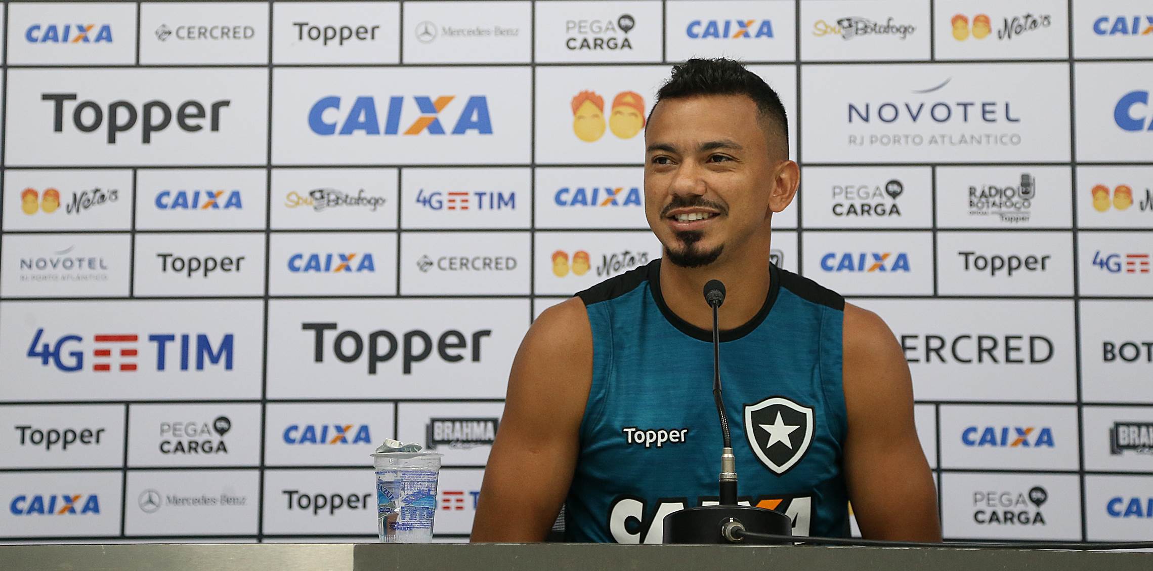 Carioca: Lindoso pede para Botafogo esquecer fracasso e projeta recuperação