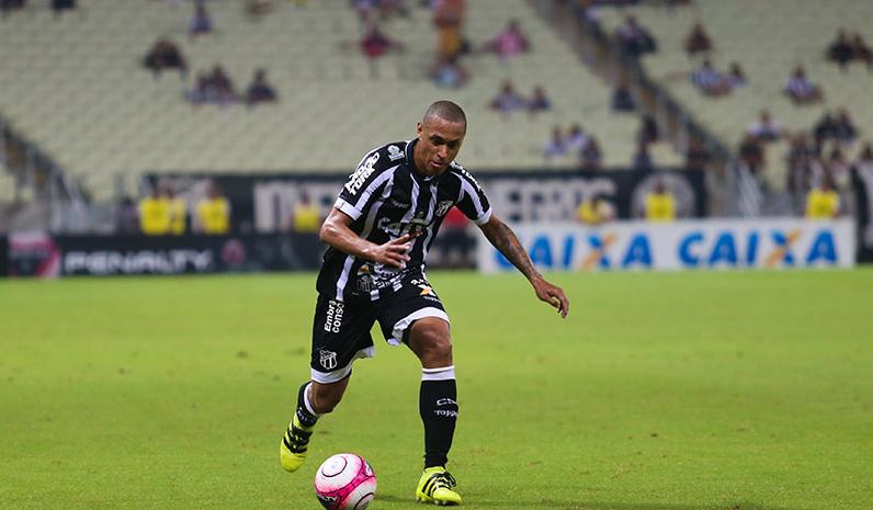 Leandro Silva atuando pelo Ceará (Foto: Ceará)