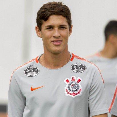 Matheus Vital foi destaque na atividade desta terça-feira (Foto: Daniel Augusto/Corinthians)