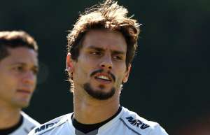 Paulistão: Com volta de Rodrigo Caio e ausência de Petros, São Paulo relaciona jogadores