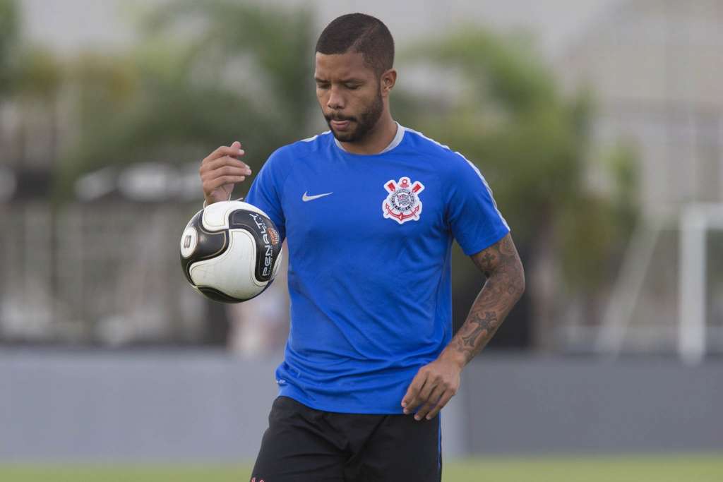 Campeão mundial pelo Corinthians, Guilherme Andrade foi um dos jogadores dispensados