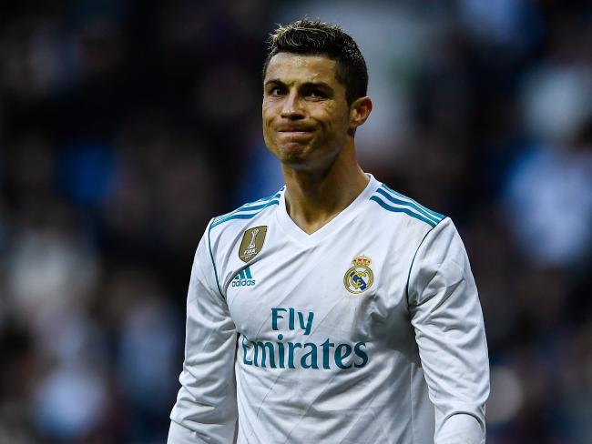 Espanhol: Poupado por Zidane, Cristiano Ronaldo fica fora de jogo do Real Madrid
