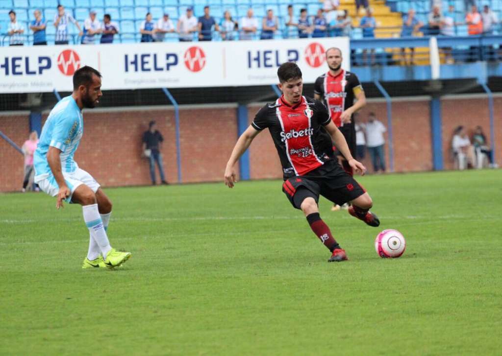 Eduardo Person quer ‘jogo da vida’ do Joinville contra o Vila Nova-GO pela Copa do Brasil