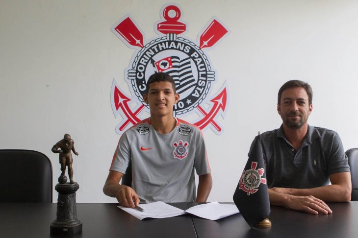 Paulistão: Artilheiro do Brasil em 2018, Matheus Matias é oficializado pelo Corinthians