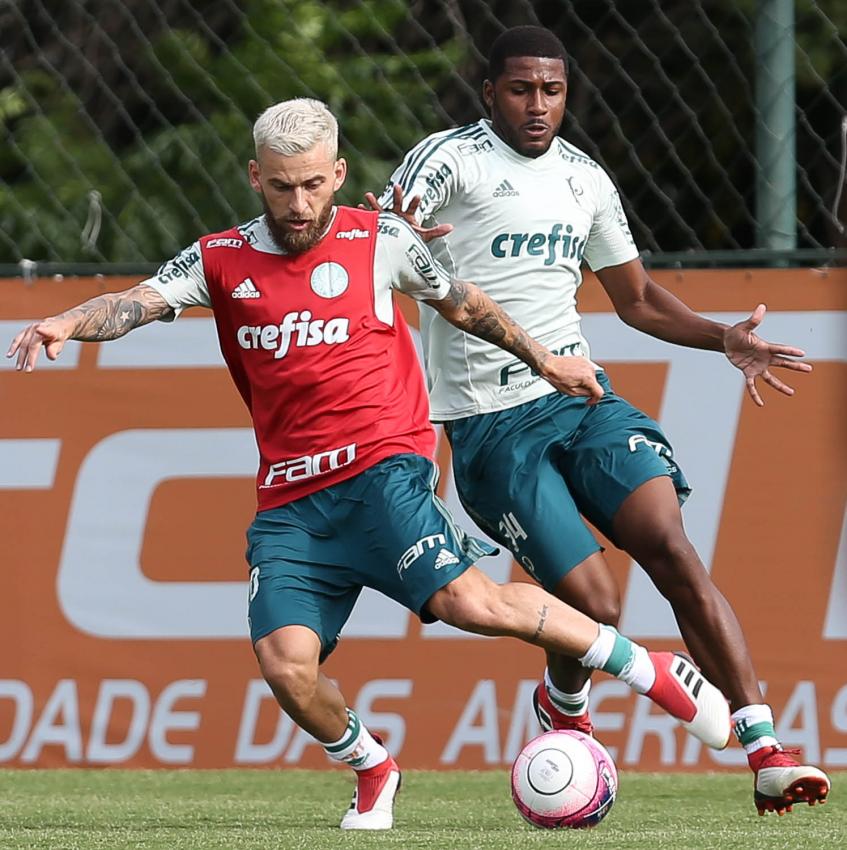 Lucas Lima durante treino do Palmeiras (Foto: Cesar Greco/Ag Palmeiras/Divulgação)