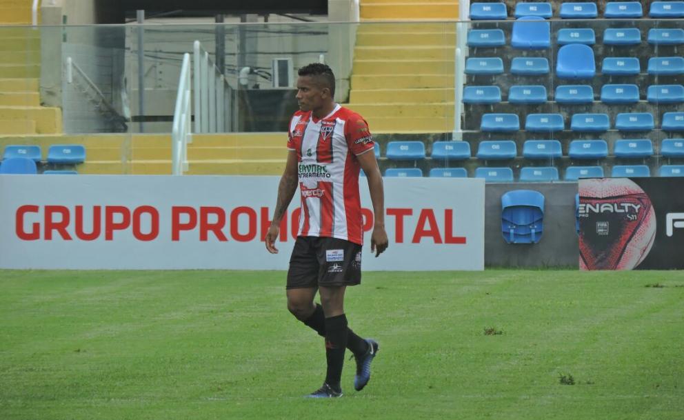 Ferroviário-CE 0 x 0 Globo-RN - Pífios ataques impedem a bola de entrar (Foto: Divulgação)
