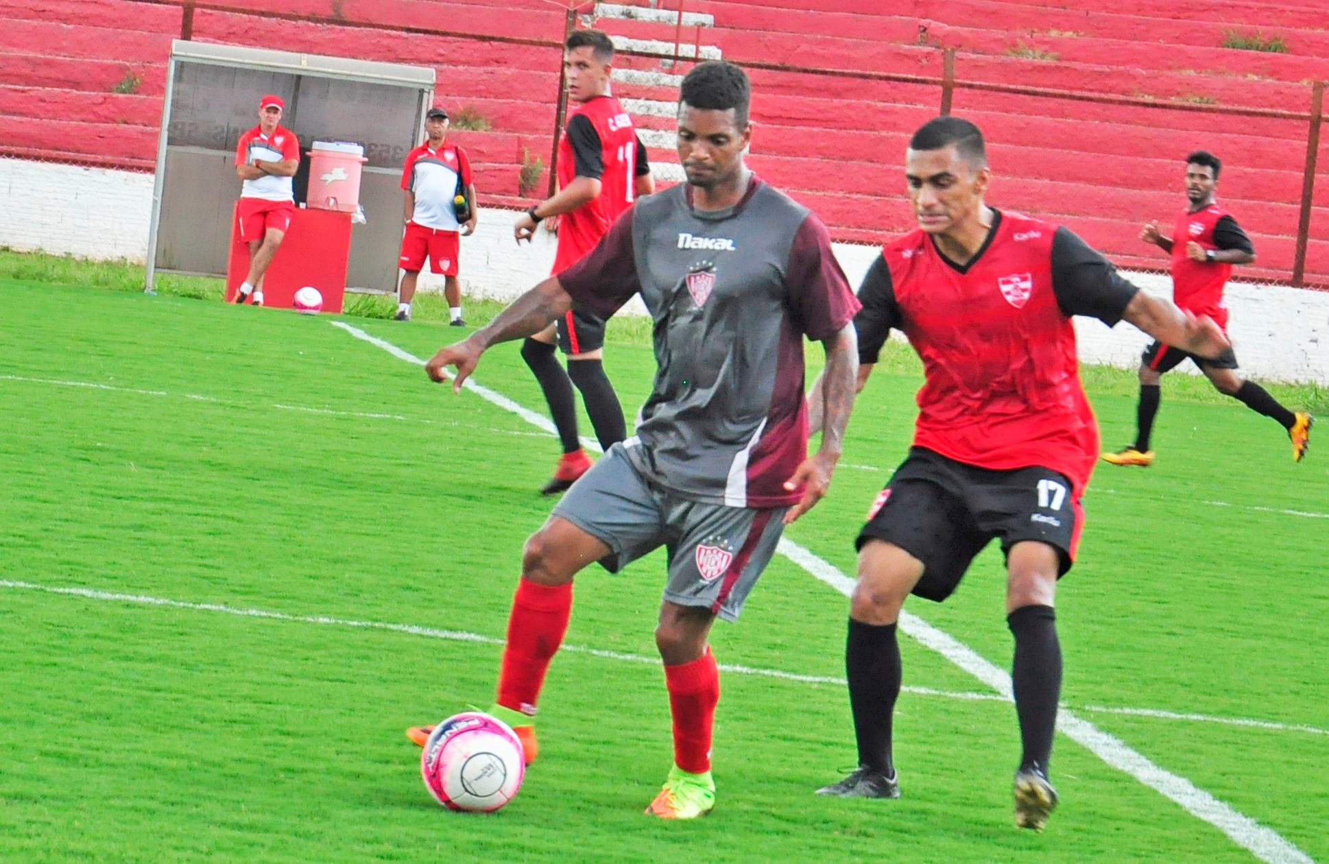 Paulista A3: Sem espaço, meia ex-Corinthians pede rescisão e deixa o Noroeste