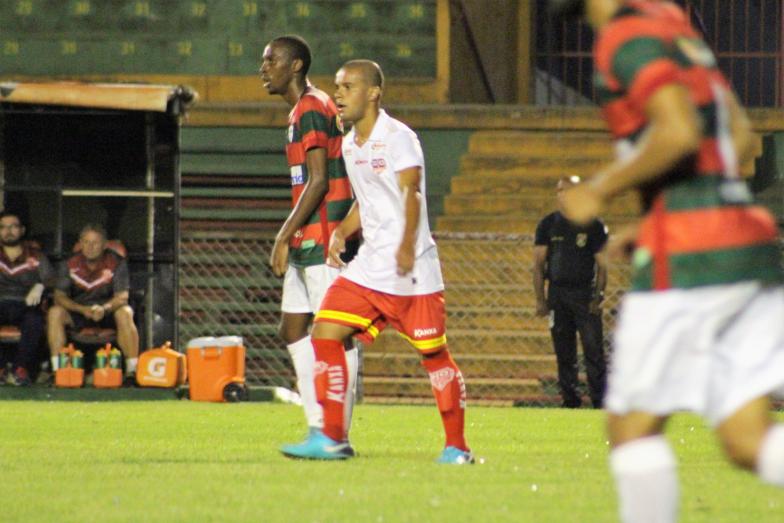 Em campo, Portuguesa e Audax empataram em 1 a 1 (Foto: Thiago Bassan / Audax) 