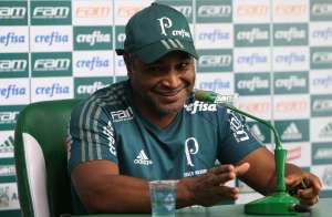 Paulistão: Roger se preocupa com mudança tática do Corinthians: 'Requer atenção'