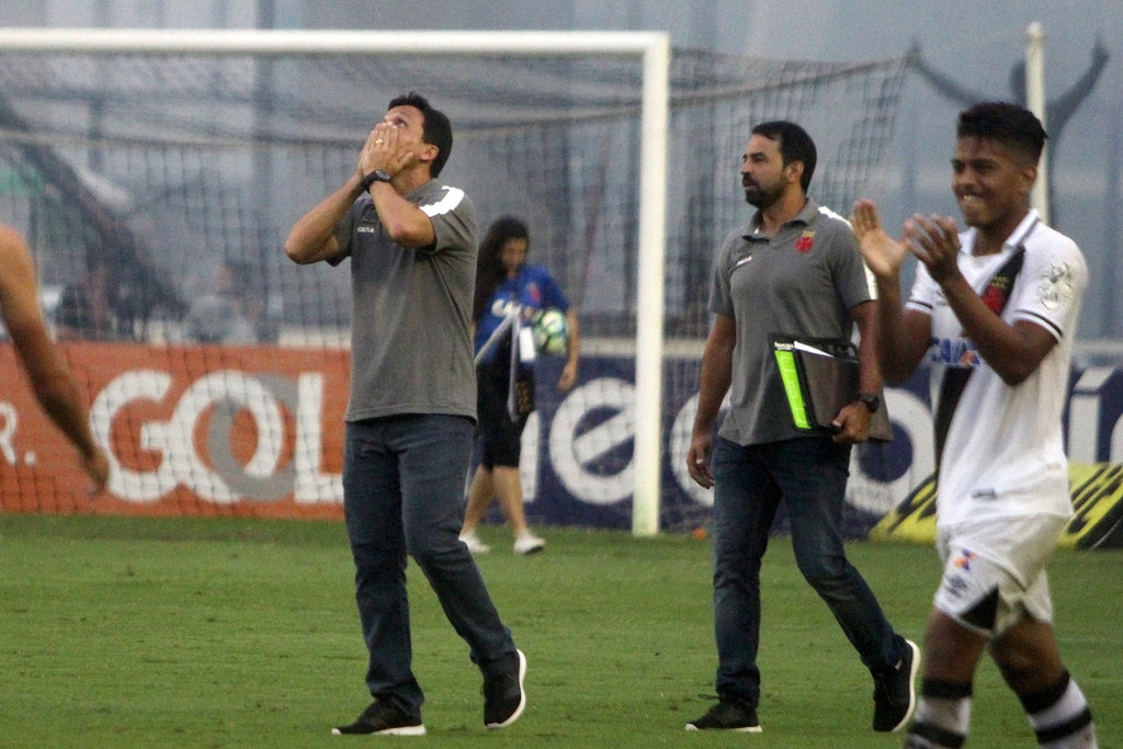 Carioca: Zé Ricardo poupará jogadores e Galhardo celebra oportunidade no Vasco