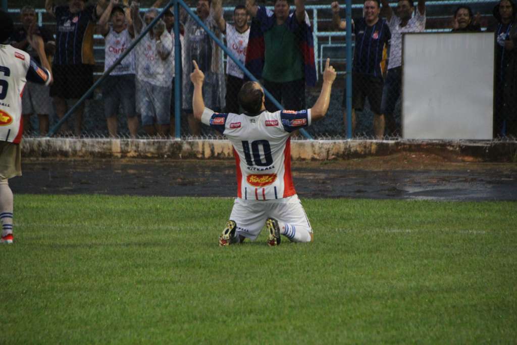 O Penapolense saiu atrás, mas conseguiu a virada diante do Rio Claro fora de casa