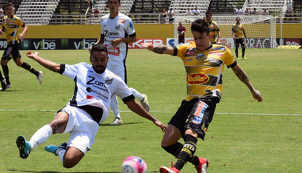 Paulistão: Técnico do Novorizontino lamenta derrota para o Bragantino (Foto: Thomaz Jannuzzi / Grêmio Novorizontino)