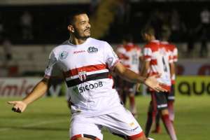 Botafogo 1 x 1 Linense - Pantera continua no G2 e afunda Elefante na lanterna