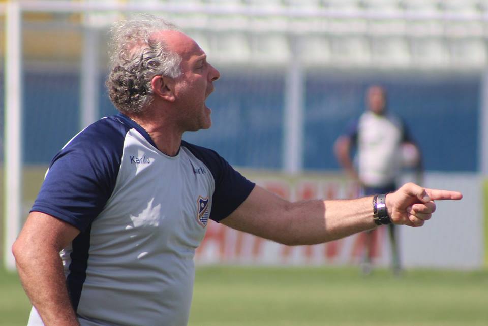 Paulista A2: ‘O futebol em alto nível nunca foi para fracos’, diz técnico do Água Santa