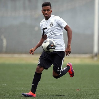 Libertadores: Na quinta-feira, Rodrygo pode bater marca histórica no Santos