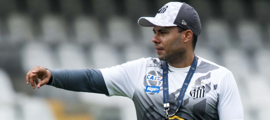 Libertadores: ‘Meu sonho é fazer história aqui’, diz Jair Ventura após 2 meses no Santos