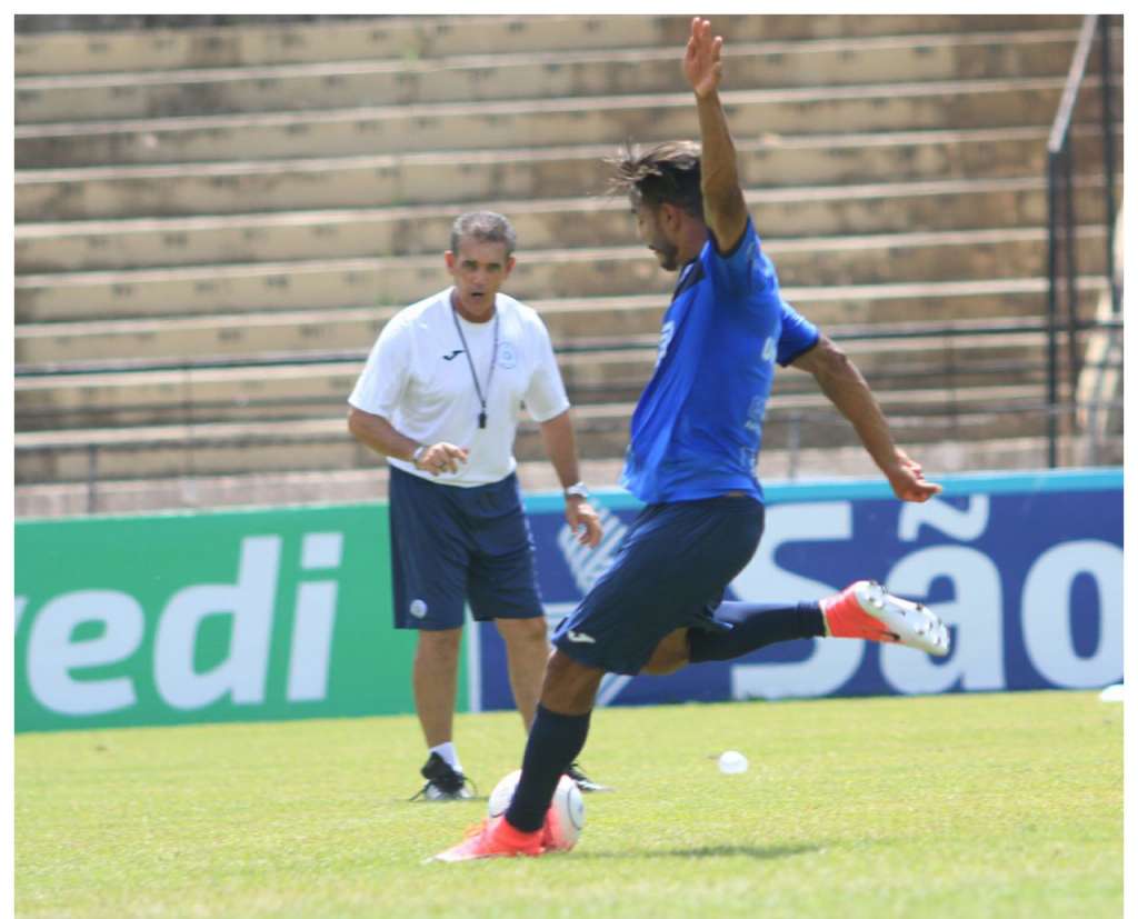 Treino do São Bento (Foto: José Jesus Vicente)