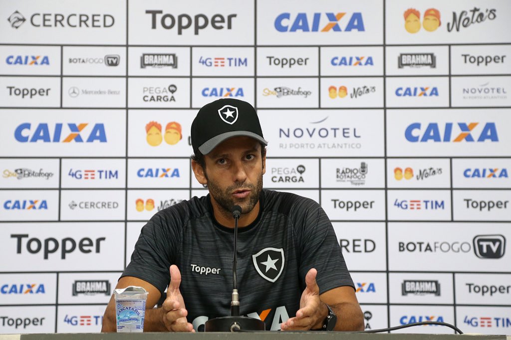 Carioca: Valentim repete time do Botafogo, mas promete novos ‘ingredientes’ em clássico