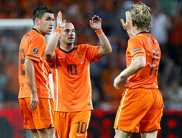 Por renovação, Holanda decide aposentar Wesley Sneijder da seleção
