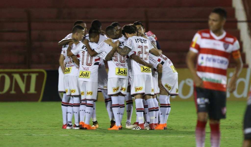 Diego Souza desabafa após vitória do São Paulo: 'Falam demais'