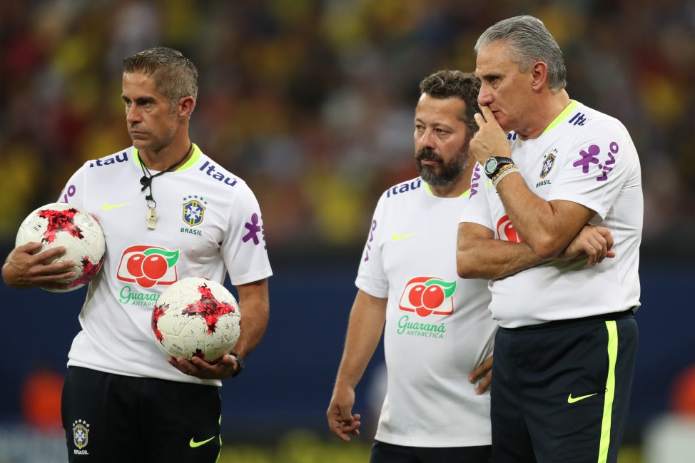 Liga dos Campeões: Tite está na Europa para acompanhar PSG x Real e Tottenham x Juventus