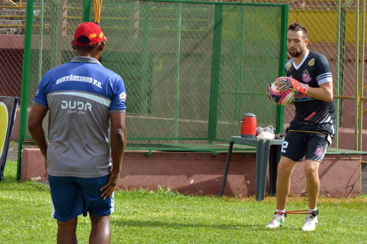 Paulista A2: ‘Estou feliz com a minha recuperação’, diz goleiro do Sertãozinho
