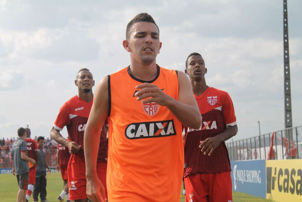 Edson Ratinho elogia vitória do CRB (Foto: Douglas Araújo / Divulgação / CRB)