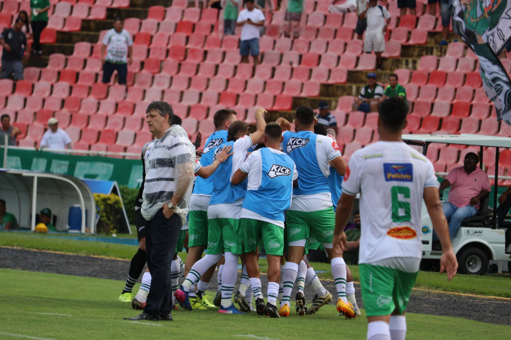 Uberlândia busca uma sobrevida no Campeonato Mineiro - Fernando Aquino/UEC