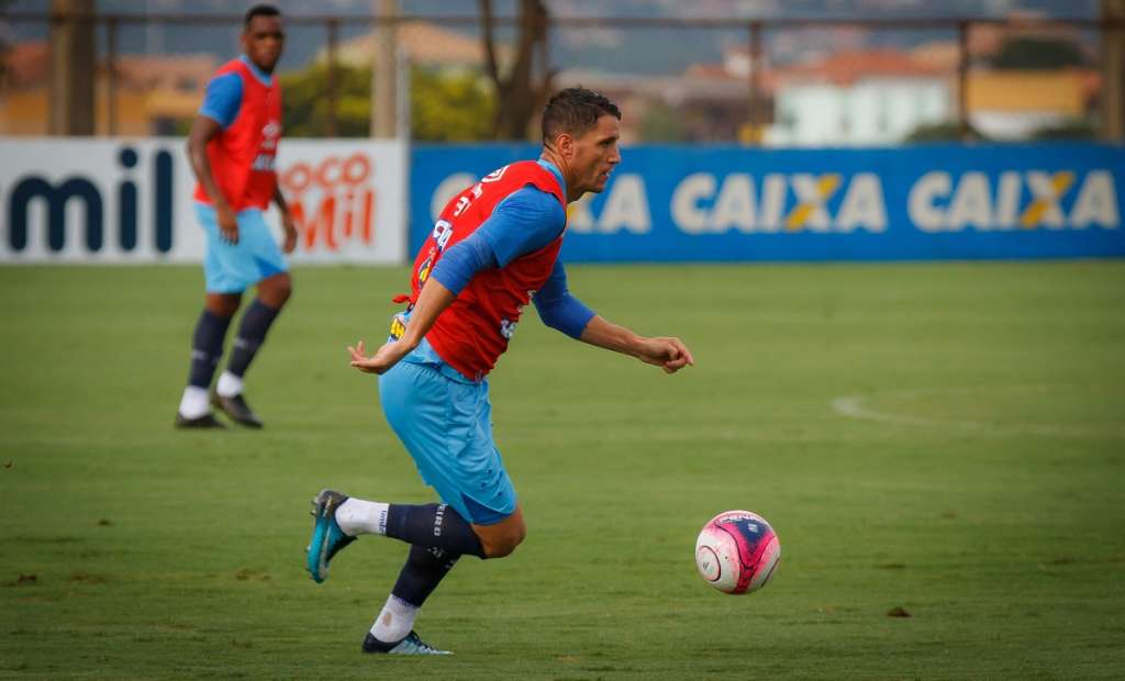 O meia Thiago Neves deve ser titular na partida contra o URT pelo Campeonato Mineiro