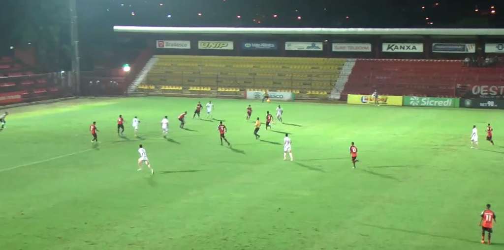 Audax 0 x 1 Oeste - Rubrão dá um chega pra lá na crise e cola no G4 da A2 (Foto: Reprodução / FPF TV)