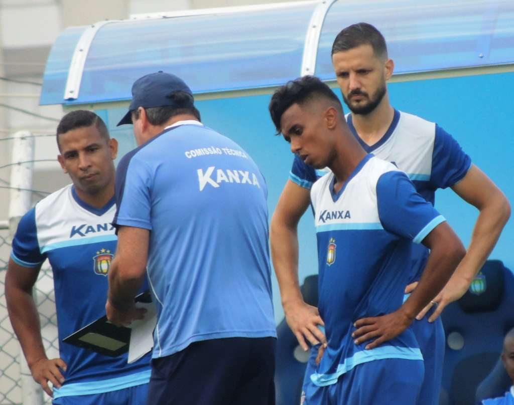 O São Caetano vem de três vitórias seguidas e pode selar a classificação para as quartas de final