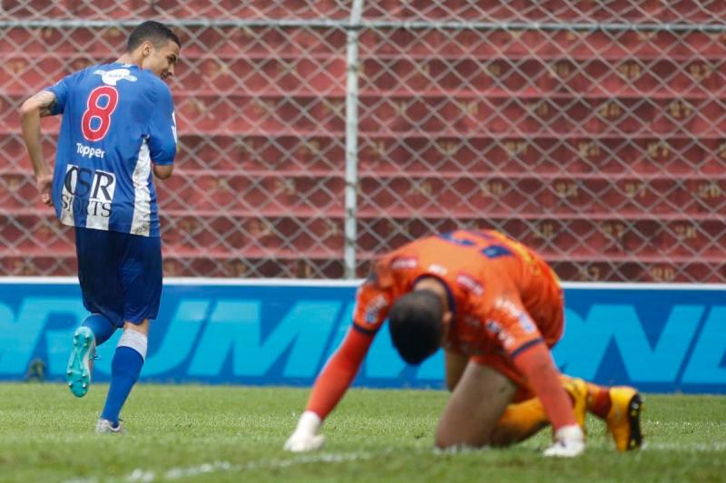 Nacional 6 x 0 Penapolense – Naça faz barba, cabelo e bigode e humilha o CAP