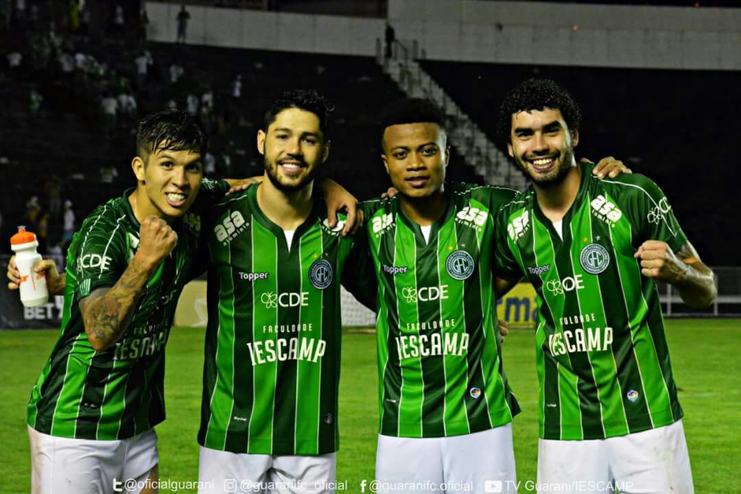 Vitória incontestável do Guarani, que ainda desperdiçou chances de gols