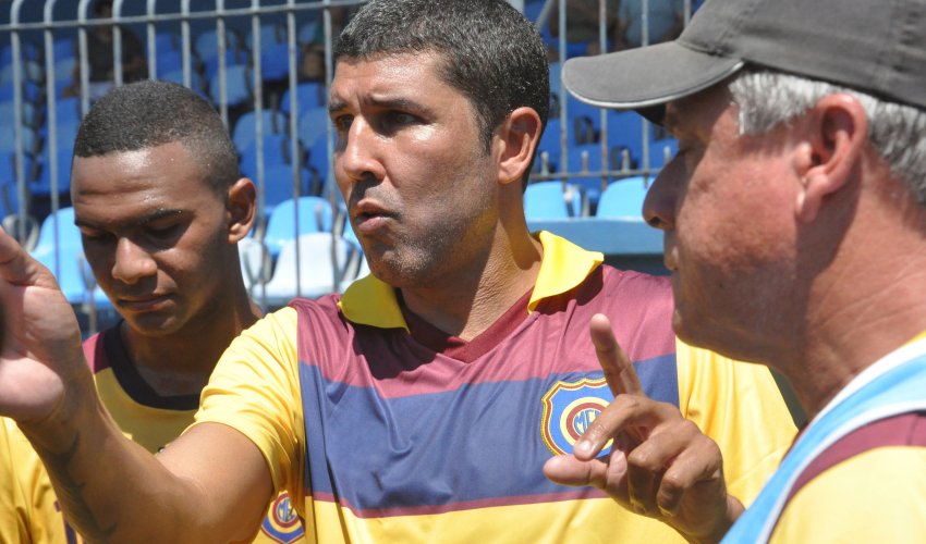 Carioca: Na lanterna do Grupo C da Taça Rio, Djair deixa comando do Madureira