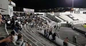 Red Bull 0 x 0 Ponte Preta - Red Bull, eliminado, e Ponte Preta, ainda ameaçada pela queda