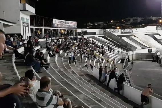 Poucos torcedores foram ao majestoso para ver empate da Macaca