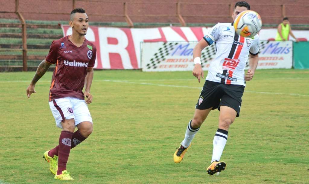 A Desportiva Ferroviária depende apenas das suas próprias forças para se classificar (Foto: Henrique Mantovanelli/Desportiva Ferroviária)