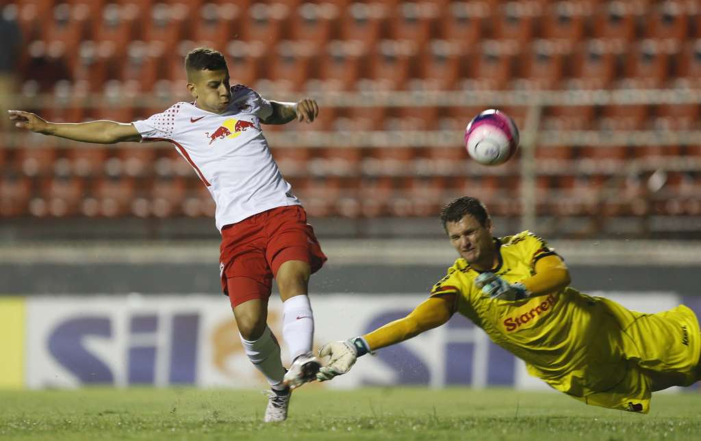 Red Bull lamenta eliminação, mas vai com força máxima para o Morumbi