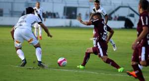 Ponte Preta 0 x 0 Ferroviária - Campanha ridícula, mas empate livre o rebaixamento